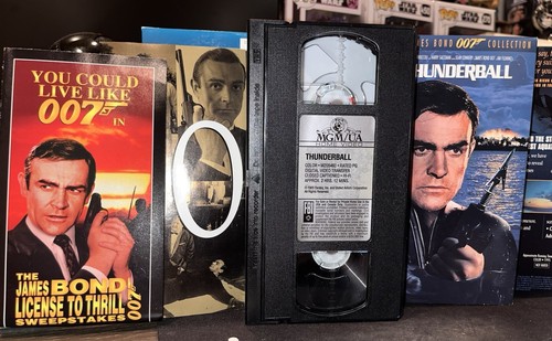 James Bond Deluxe Gift Sets - VHS Gift Set + Gift Set Volume 2 (GREAT CONDITION) - Picture 20 of 21