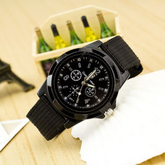 Montre Swiss Military Homme – Acier Inoxydable, étanche – Modèle 2-52, Occasion