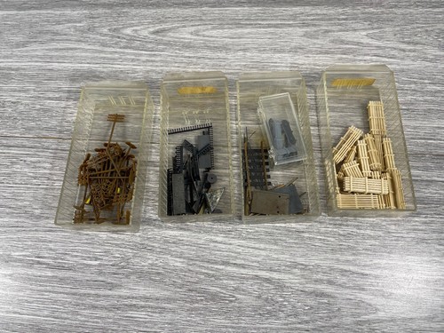 MINIATURE Plastic Animals People for Train Signs Fencing Wheels Vintage tiny - Picture 2 of 12