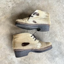 Vintage 1970s St. Moritz Fur Ankle Boots Off White Spotted Wool Lined 5.5