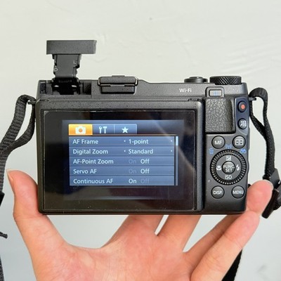 CANON POWERSHOT G1X Mark II Digital Camera 20.1MP 3x optical zoom