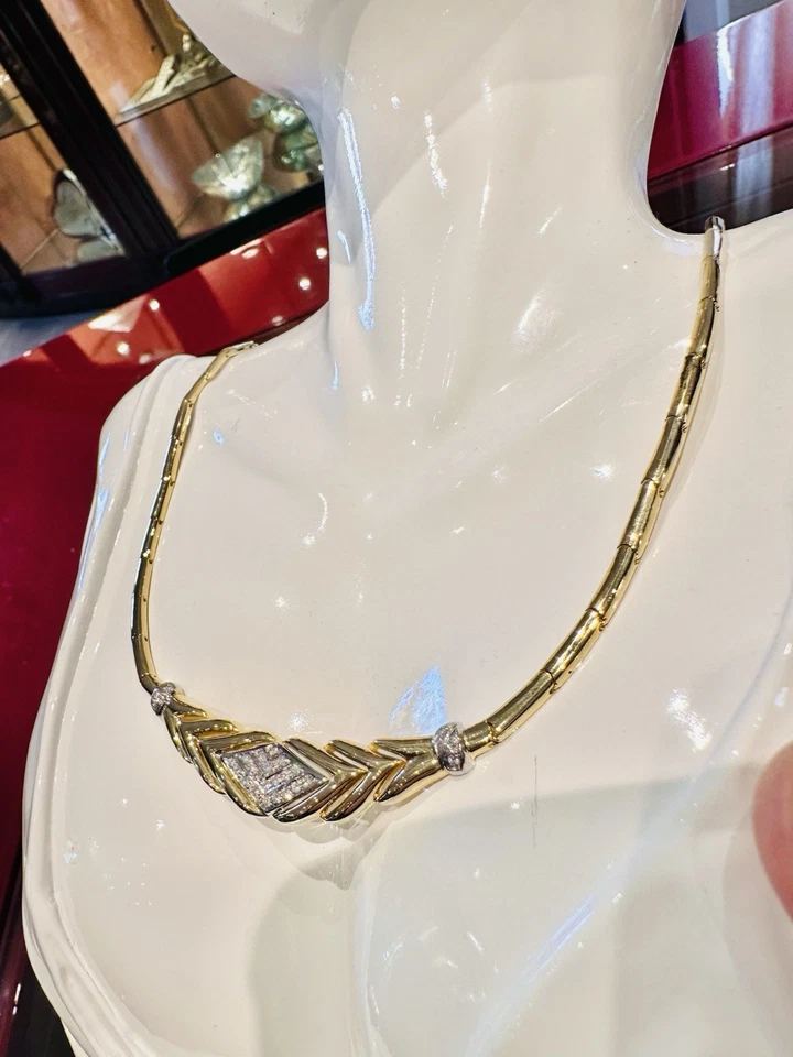 Collier Oro Amarillo 18KT 750 Semi Rigido. Diamantes 0,27 CT Gr 30,98. Redondo - Imagen 4 de 4