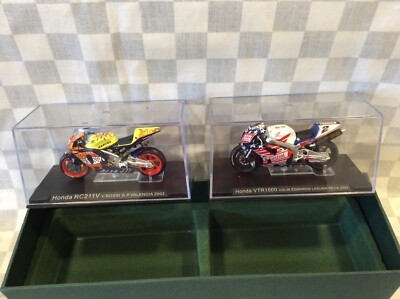 1/24 IXO-ALTAYA ROSSI VALENCIA HONDA 2003 + EDWARDS LAGUNS SECA 2002 TWINSET 