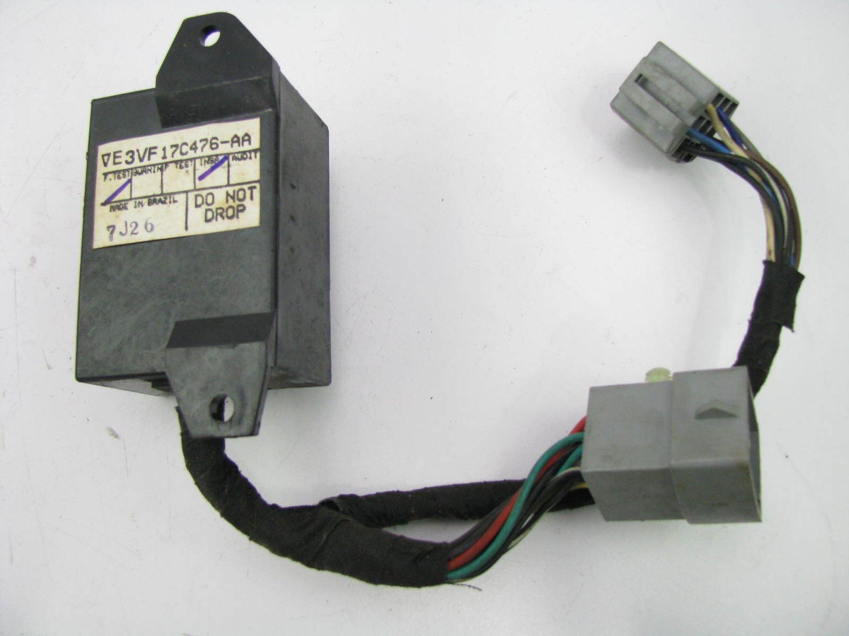 NEW - OUT OF BOX - OEM Ford E3VF-17C476-AA Windshield Wiper NEW - OUT OF BOX - OEM Ford E3VF-17C476-AA Windshield Wiper