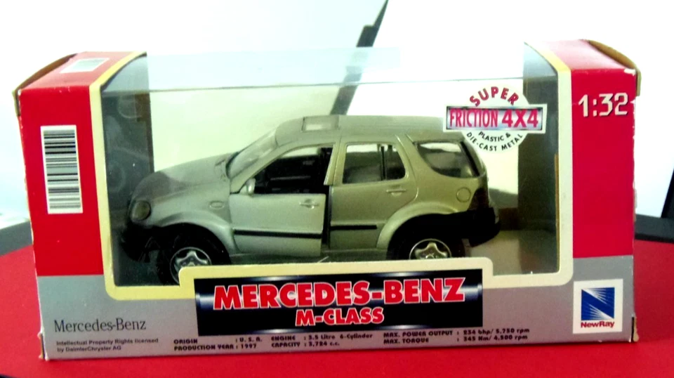 MERCEDES BENZ M-CLASS GRISE 1:32 NEW RAY A FRICTION EN BOITE - Photo 1/3