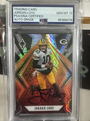 2020 Panini Phoenix - Jordan Love (RC) On Card Auto Fire Burst PSA Auto 10