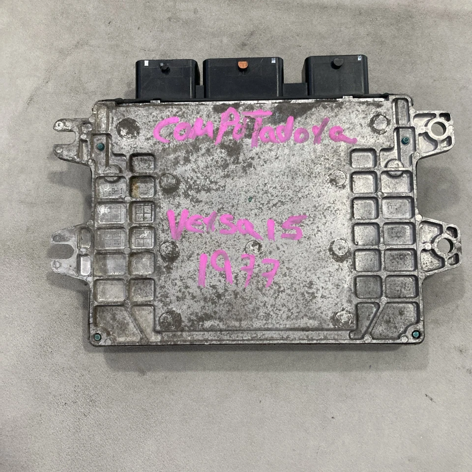 2014-2016 Nissan Versa ECU BEM336-300 A1 - Изображение 2 из 4