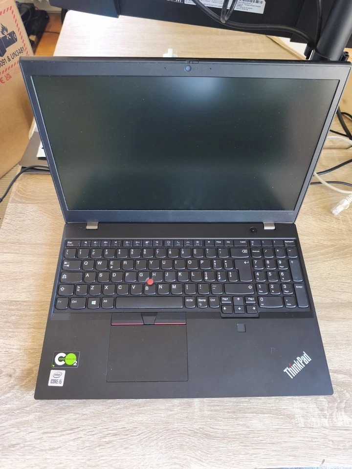 Lenovo ThinkPad L15 · i5-10210U · 16GB · 256GB, foto 2 di 5
