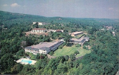 Vintage Postcard, Wonder View Motor Lodge, Aerial View, Bar Harbor, Maine unused