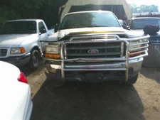 Wash Reservoir Thru 06/12/05 Fits 99-06 FORD F250SD PICKUP 2438798