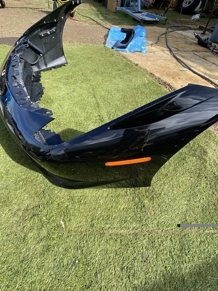 Parachoques delantero Ferrari 458 2010-2015 negro fabricante original buen estado Foto 2 de 4