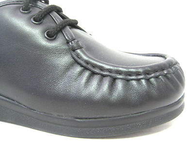Vegace Women Black Leather Comfort Restaurant Work Shoe Lace Slip