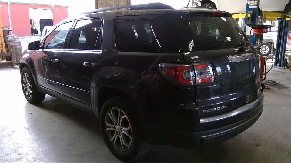 Cilindro maestro de freno usado se adapta a: 2015 GMC Acadia grado A Foto 4 de 4