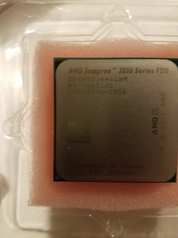 AMD Sempron 3850 4 Core 1.3GHz Socket AM1 CPU SD3850JAH44HM - Image 3 of 3