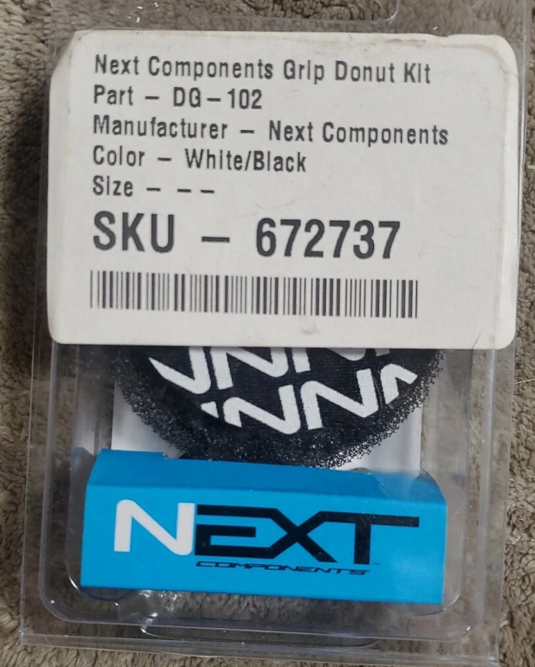 NEXT Components GRIP DONUT KIT  WHITE / BLACK, DG-102 MATRIX CONCEPTS ATV MX NEW - Image 3 of 4