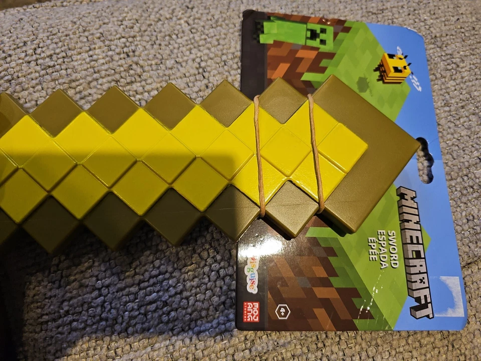 Minecraft Gold Toy Sword 20.25" L  x 10" W Diamond Costume Halloween Fun Gift - Image 3 of 4