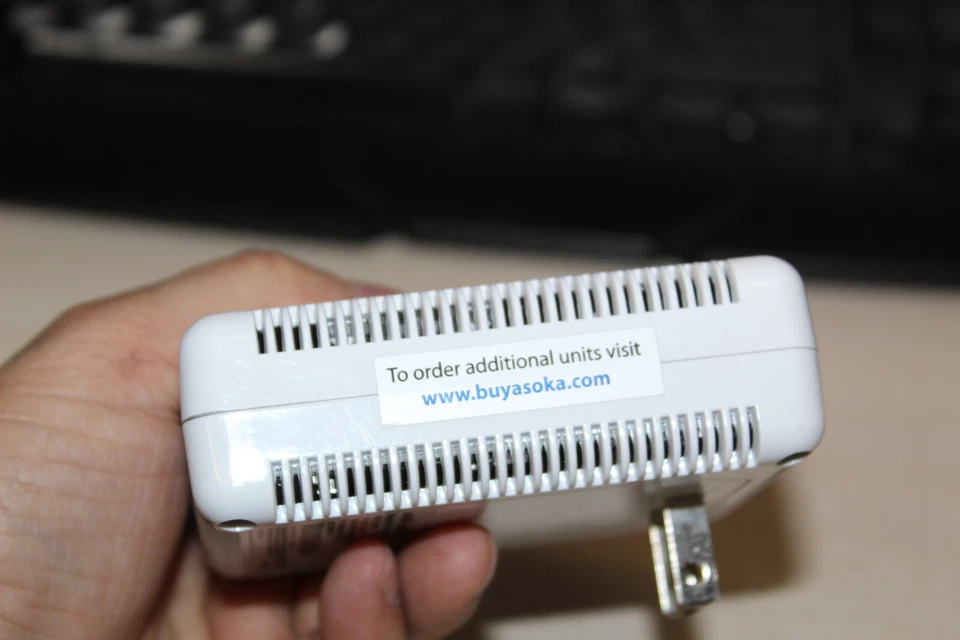 PlugLink HD AV 9661-B3 Pass Through Ethernet Adapter 200 Mbps PL9661-B3 set of 3 - Image 3 of 4