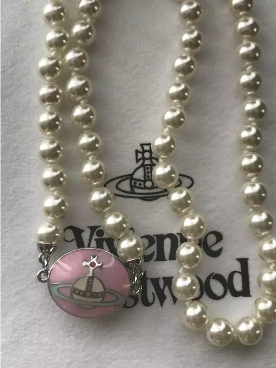 Vivienne westwood top dragon pearl orb