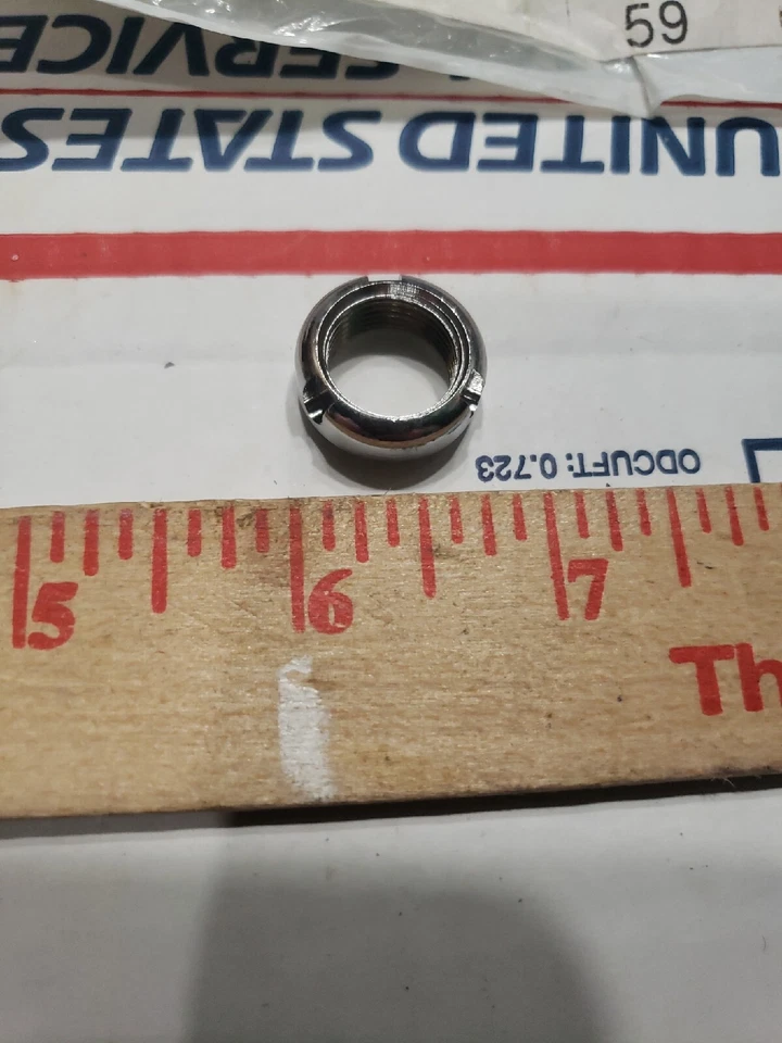 NUEVO OEM 2003-08 Dodge Ram 1500-3500 montaje de antena de radio tuerca cromada 56007570AE Foto 2 de 4