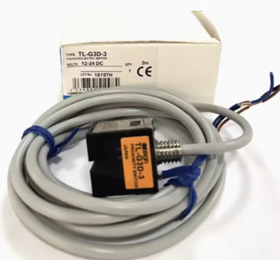 NEW Omron TL-G3D-3 Proximity Sensor