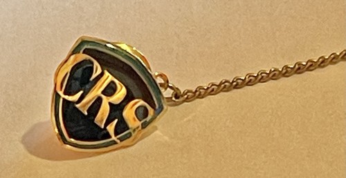 CRS Lapel Pin Certified Residential Specialist Real Estate Sales Gold Tone AT - Picture 2 of 9