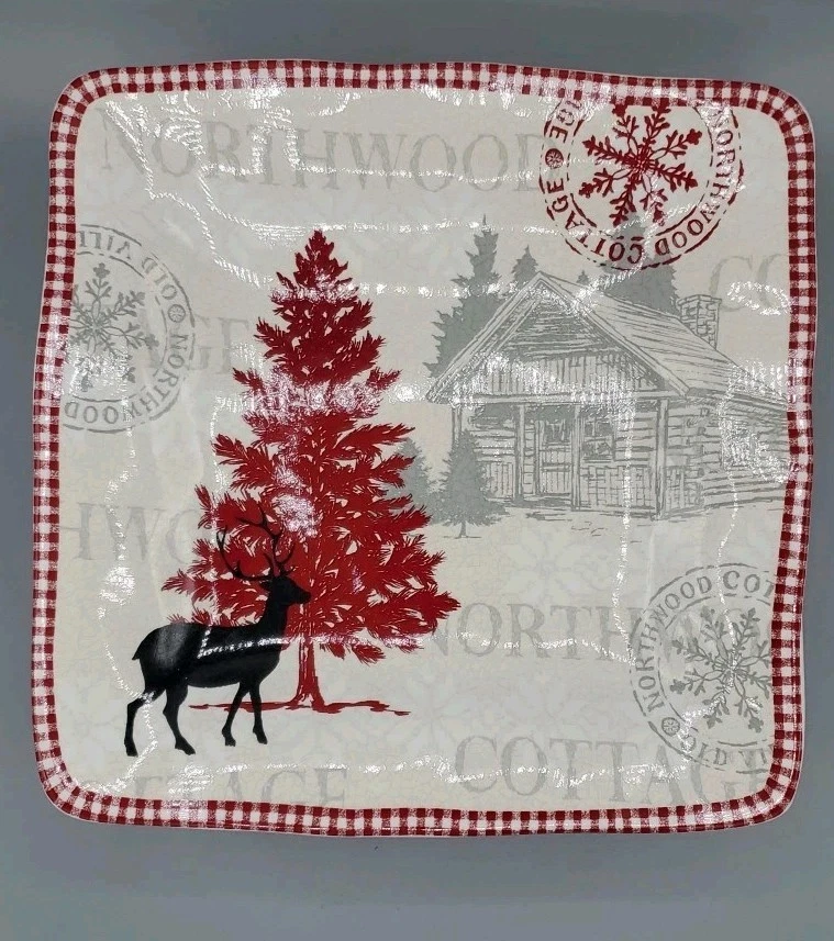 222 Fifth NORTHWOOD COTTAGE 10.5" Square Dinner Plates Set 4 Deer Red Christmas - Image 2 of 4