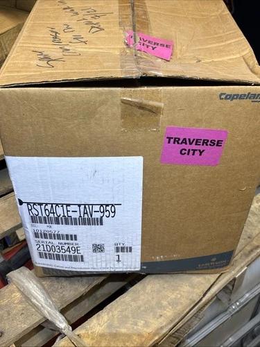 NEW Copeland RST64C1E-IAV-959 6,400 BTUH, 1/2 Hp Compressor R404, R22, 208/230-1