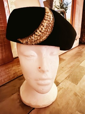 Vintage Glenover Wool Hat by Henry Pollak New York. Crescent 