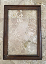 Antica Cornice in Legno Marrone del Fine 800