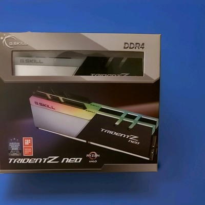 G.SKILL Trident Z Neo 32GB (2x16GB) DDR4-3600 CL16 F4-3600C16D-32GTZN Neuwertig