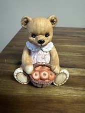 VTG Homco Bear Figurine Holding Basket 4 Ceramic MPN 1405 Taiwan