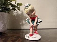 Vintage LEFTON LITTLE MISTLETOE FIGURINE CHRISTMAS HOLIDAY~SIGNED~ Rare 4.5”