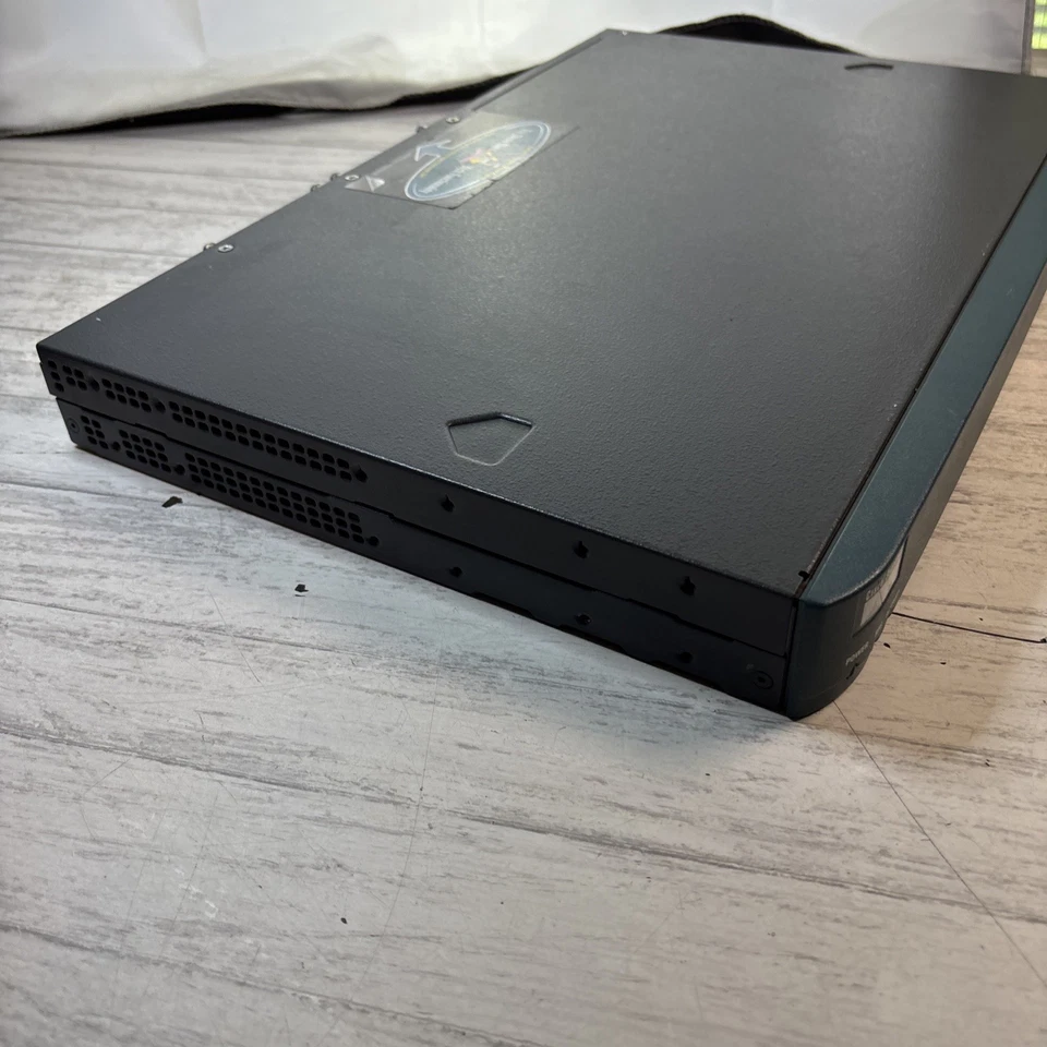 Cisco 2620XM 10/100Base-T Ethernet Router - Image 4 of 4