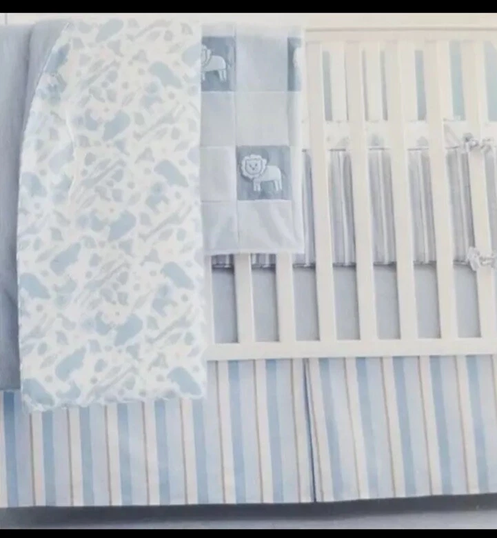 Amy Coe Mod Safari Azul y Blanco Bebé Guardería Cuna Ropa de Cama Nuevo en Paquete Juego de 3 Piezas LINDO🐘🦒🦓 Foto 2 de 4