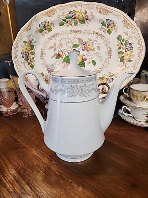 8.1/2'' Crown Ming Fine China Coffee/ Teapot Diana Pattern Jian Shang Vintage