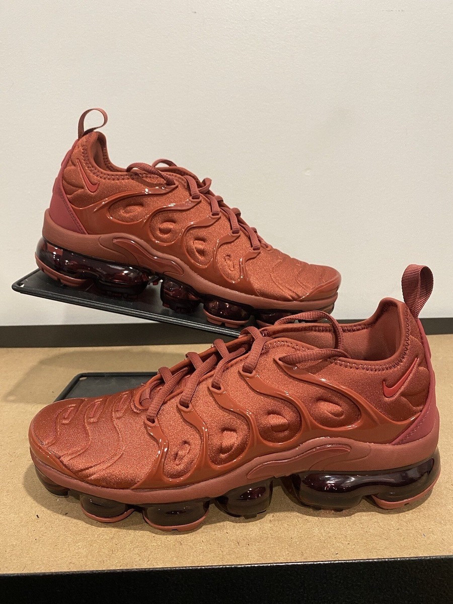 Nike Air VaporMax Plus Burgundy Women's Sz FQ8878-661 New