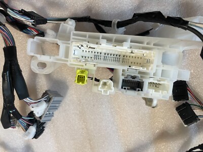 2018 2017 TOYOTA Prius Prime Panel dashboard Wire Harness 82146