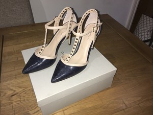 nude shoes size 6