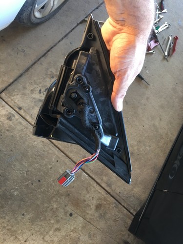 2013-2016 Jaguar XJ Side Mirror (right) - Picture 2 of 4