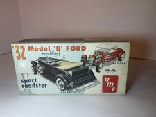 1961 AMT 32 Model B Ford 3 In 1 Model Kit Original Box w/Instructions Used VG!!