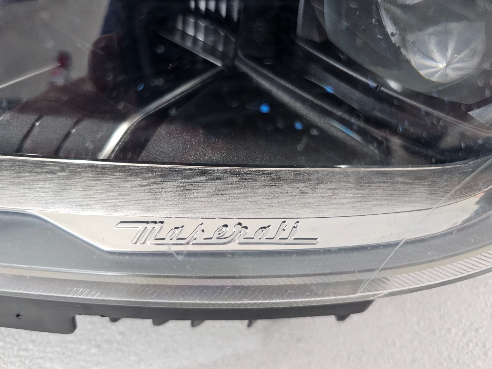 Maserati Ghibli 2018-2024 Left Headlight