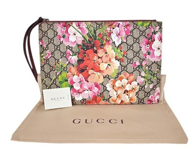 GUCCI GG Supreme Monogram Blooms Coated Canvas & Suede Clutch