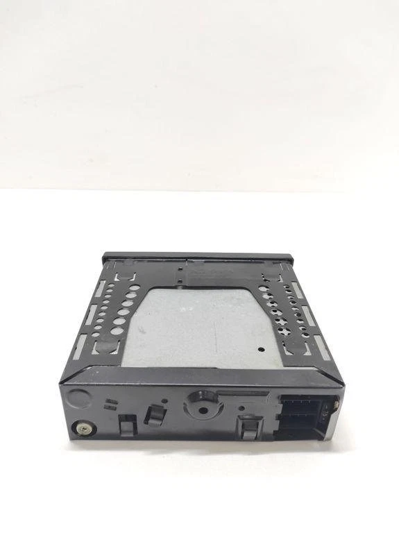 OPEL VECTRA B Estate 31 Musik-Player mit GPS 90532621 2.0 Diesel 74kw 31521933 - Bild 2 von 4