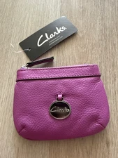 Clarks Leather Coin Purse Mini Wallet Zip Card Holder Keychain Pouch