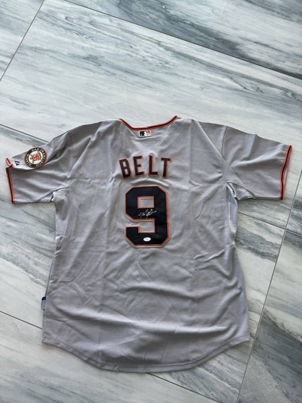 Brandon Belt Signed Jersey