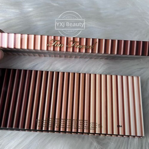 New in Box Too Faced Born This Way The Natural Nudes Eyeshadow Palette Full size - Picture 5 of 5