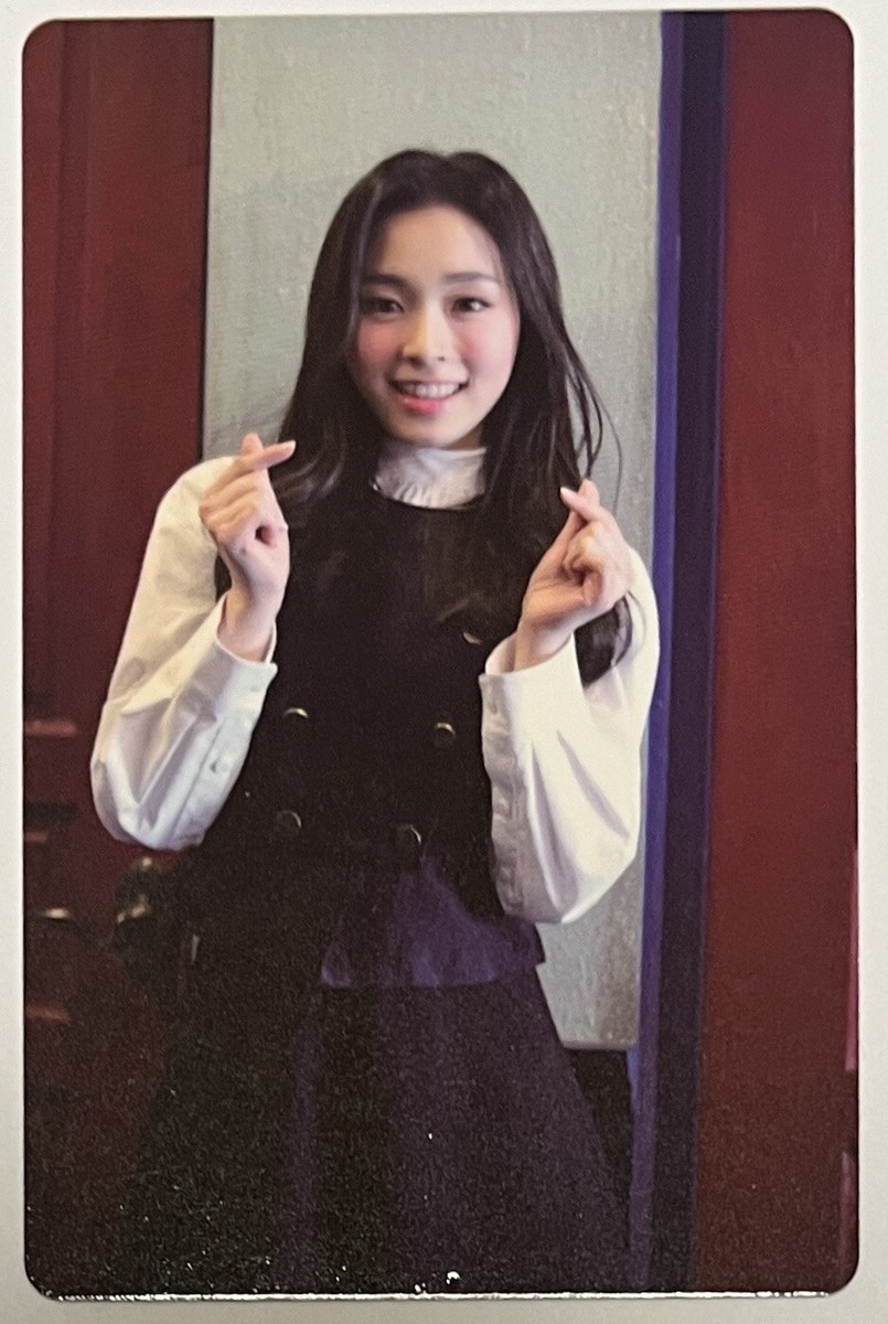 DREAMCATCHER - NIGHTMARE 1st Single Album Official PHOTOCARD