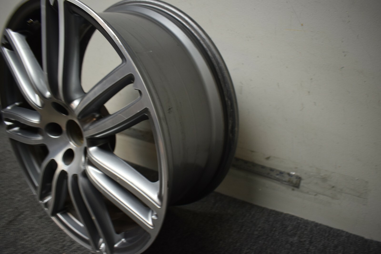 2015 MASERATI GHIBLI 8.5X20 WHEEL RIM FACTORY OEM
