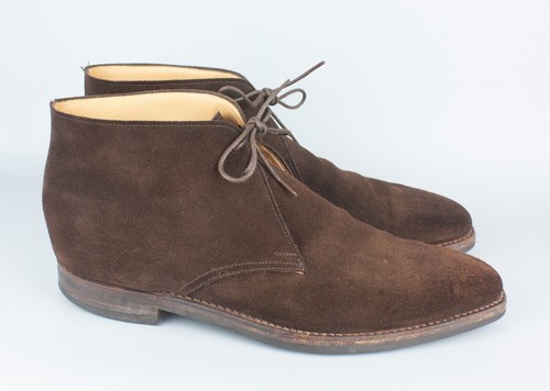 Botas Chukka Crockett & Jones Tetbury Marrón Oscuro Gamuza Talla UK 10E, EU 44, US 11 - Imagen 17 de 23