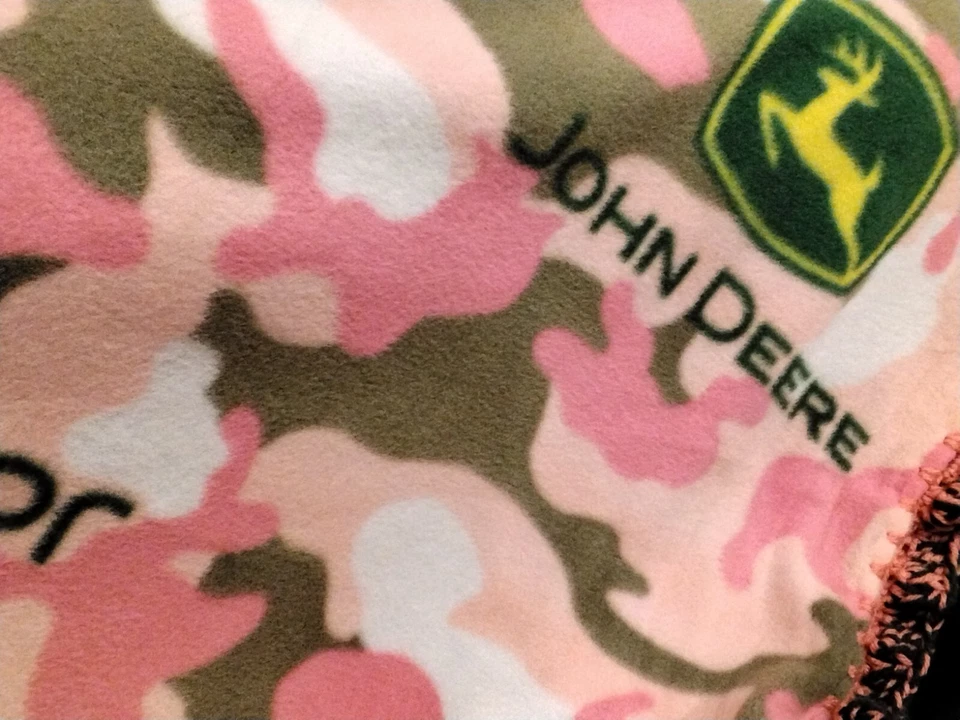 Детское одеяло John Deere для мальчика флисовый коричневый зеленый трактор с крючком края - Изображение 3 из 4